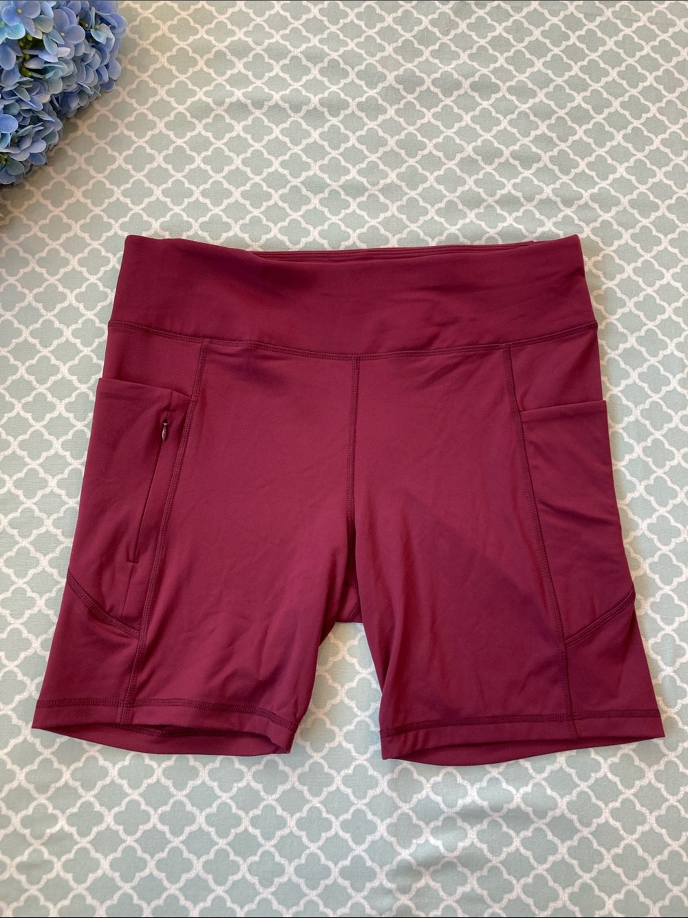 Avia Burgundy Bike Shorts XL